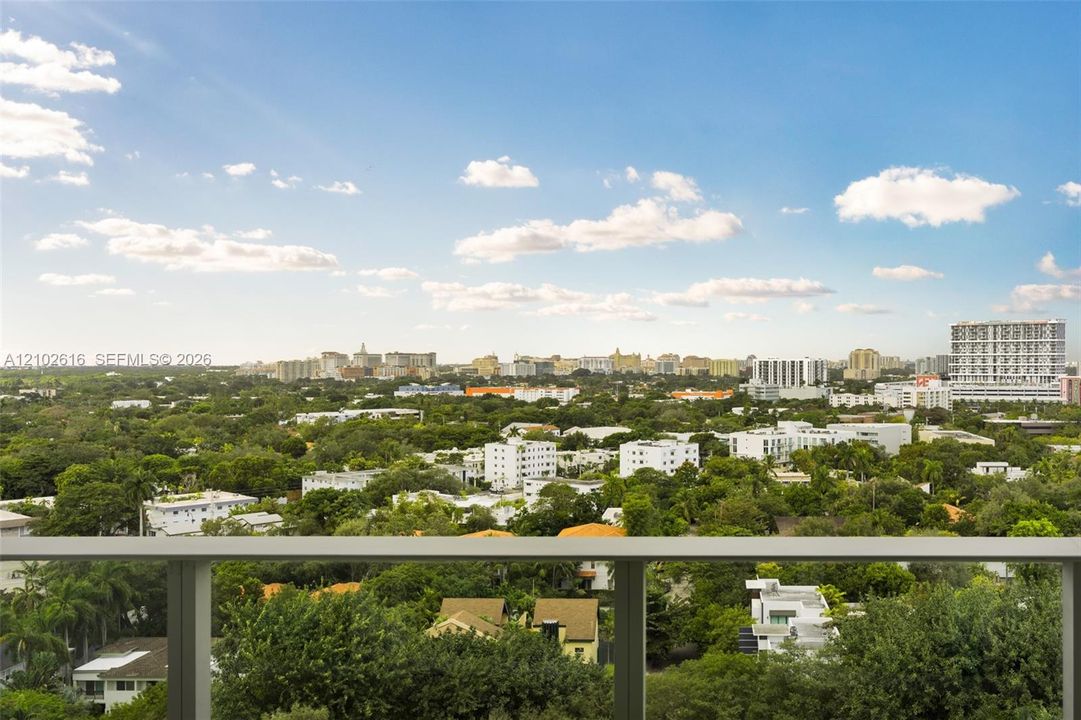 For Sale: $5,300,000 (3 beds, 3 baths, 2640 Square Feet)