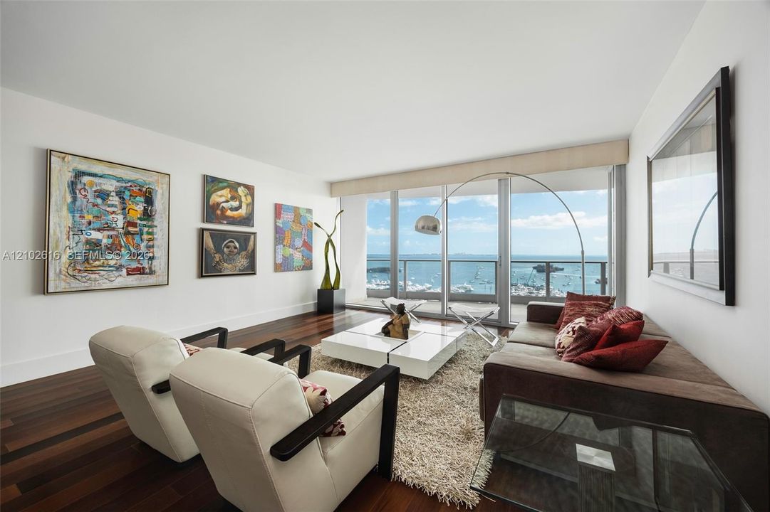 For Sale: $5,300,000 (3 beds, 3 baths, 2640 Square Feet)