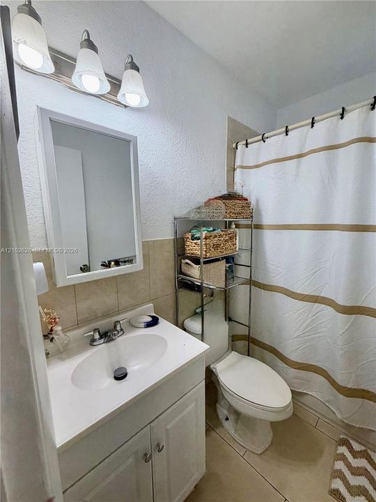 На продажу: $699,000 (2 спален, 2 ванн, 1522 Квадратных фут)
