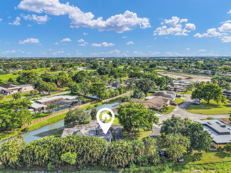 5707 White Hickory Cir, Tamarac -1
