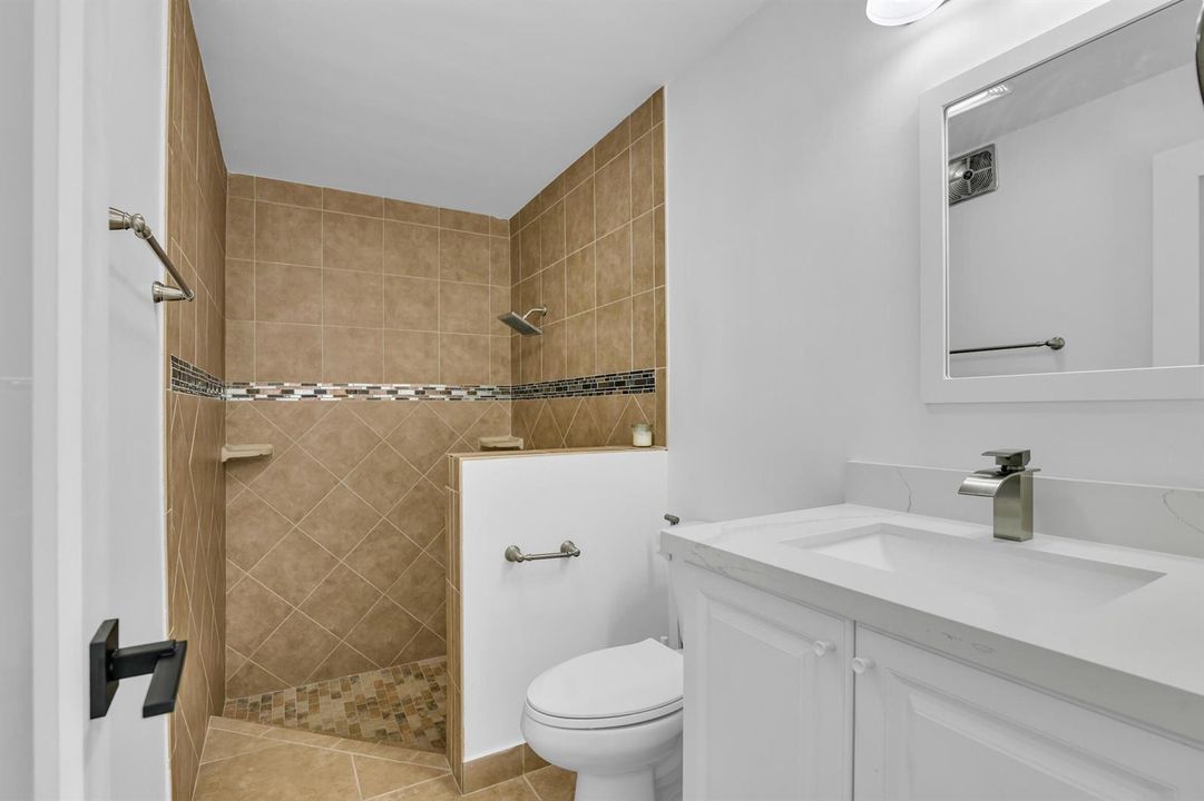 5707 White Hickory Cir, Tamarac -72