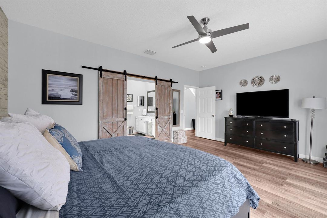 609 sw romora bay - 25