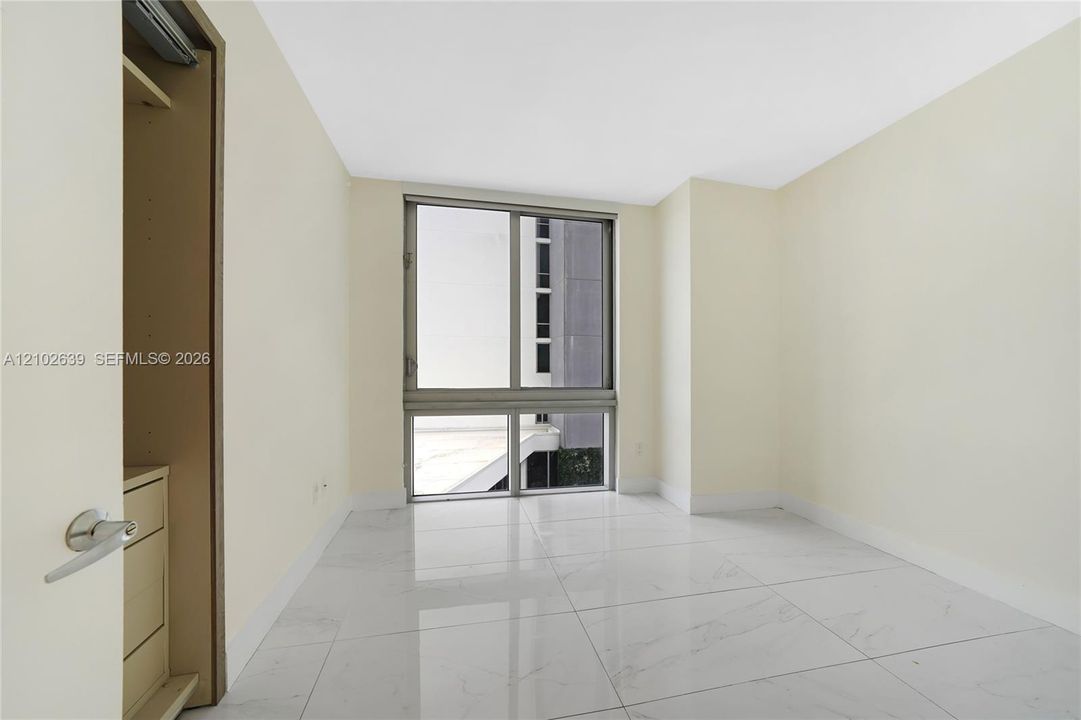 На продажу: $799,900 (3 спален, 3 ванн, 1557 Квадратных фут)