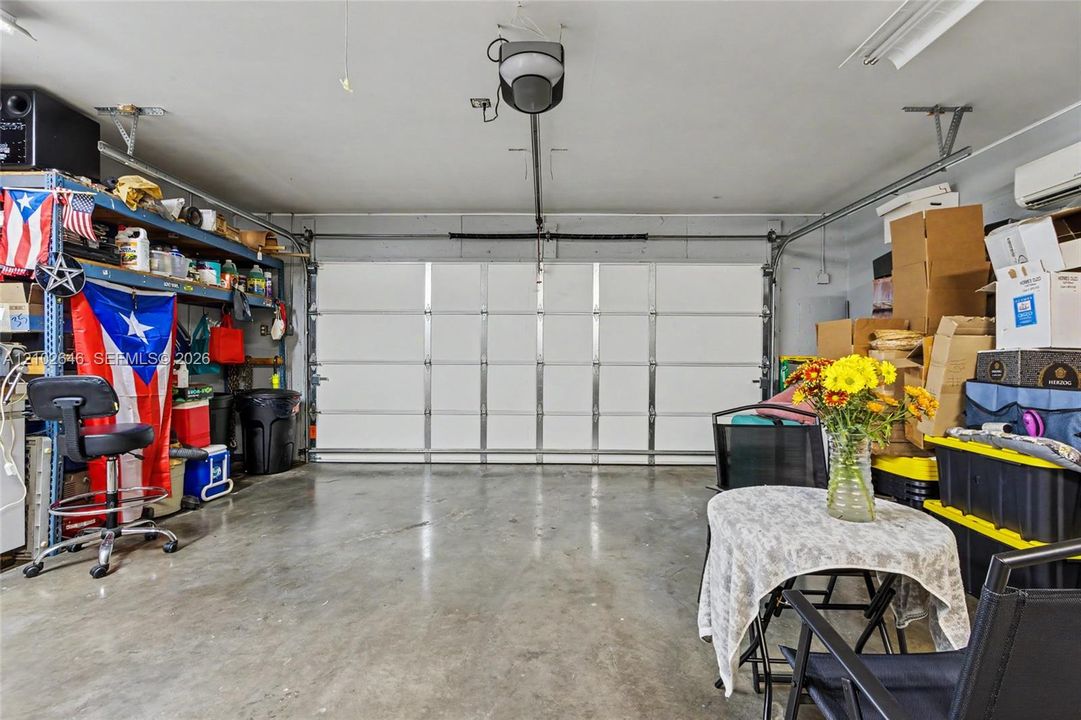 En Venta: $539,000 (2 camas, 2 baños, 1372 Pies cuadrados)