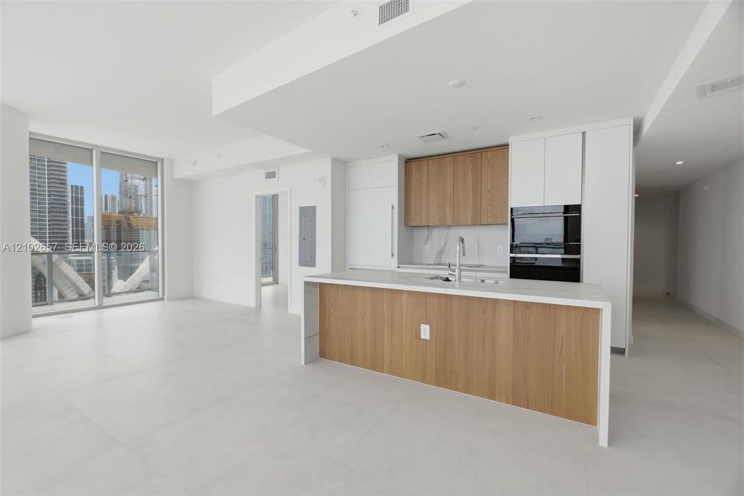 В аренду: $14,500 (3 спален, 3 ванн, 0 Квадратных фут)