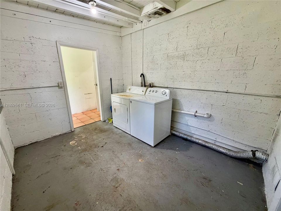 For Rent: $3,300 (3 beds, 2 baths, 1588 Square Feet)