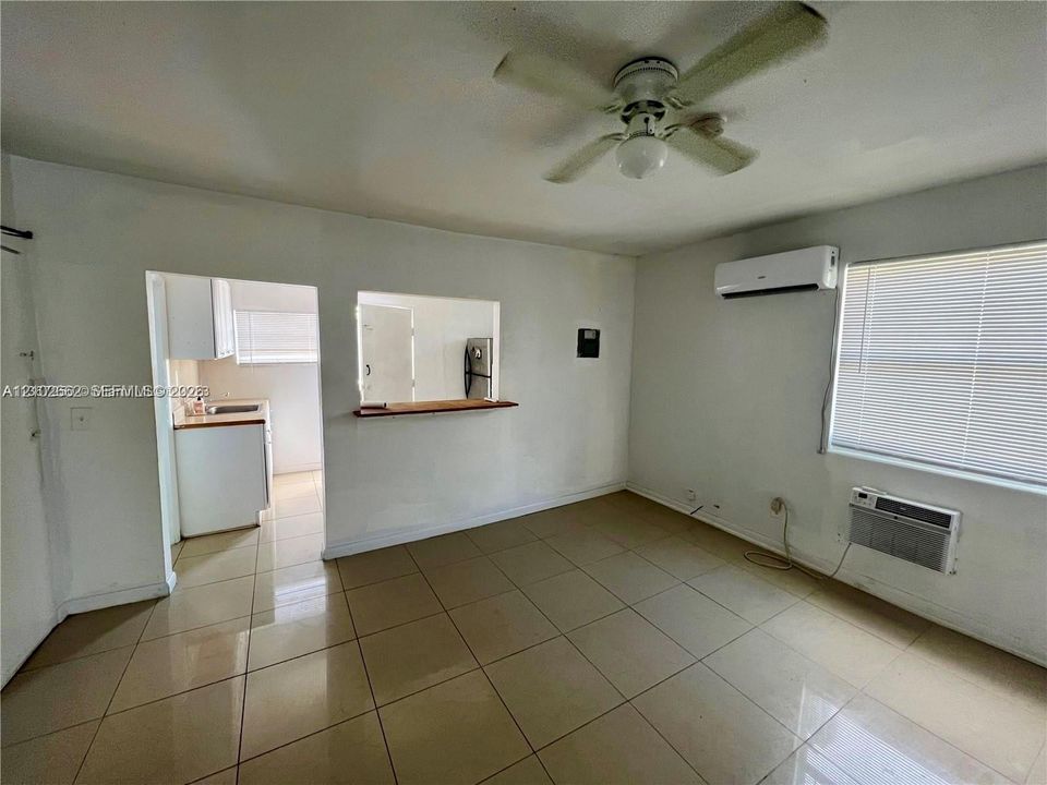 En Renta: $1,795 (1 camas, 1 baños, 700 Pies cuadrados)