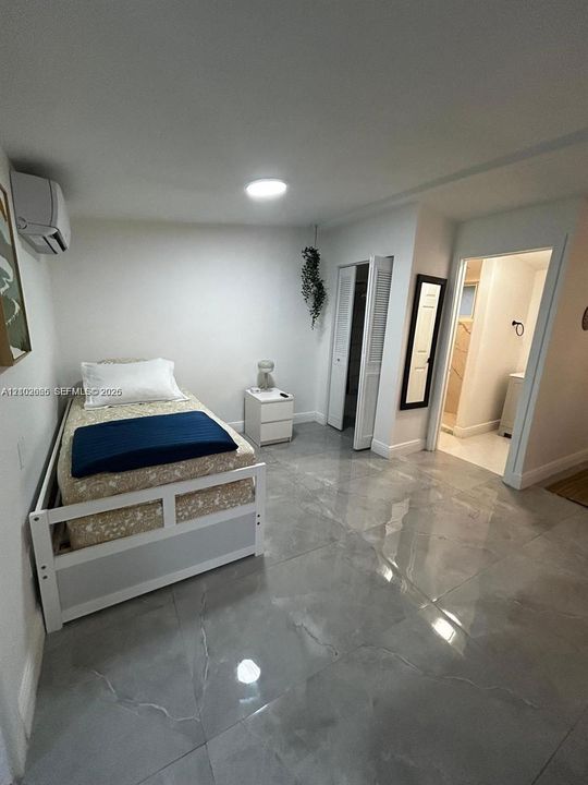En Renta: $1,575 (1 camas, 1 baños, 1353 Pies cuadrados)
