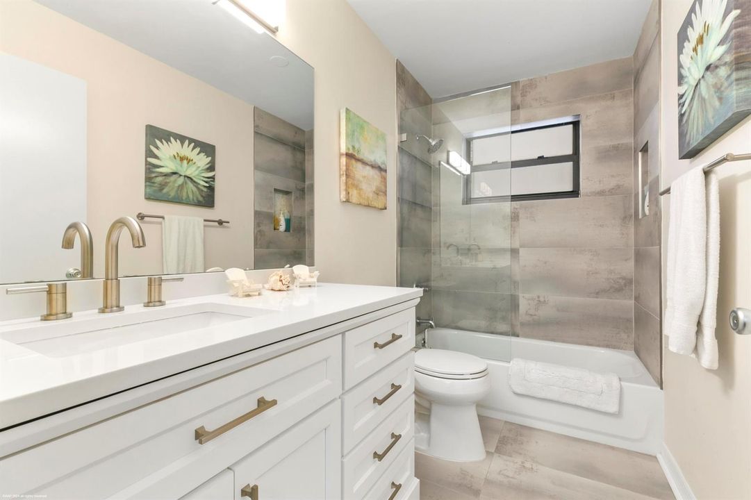13477 Fountain View Blvd 014
