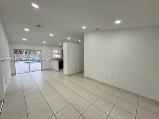 For Rent: $2,800 (3 beds, 2 baths, 1363 Square Feet)