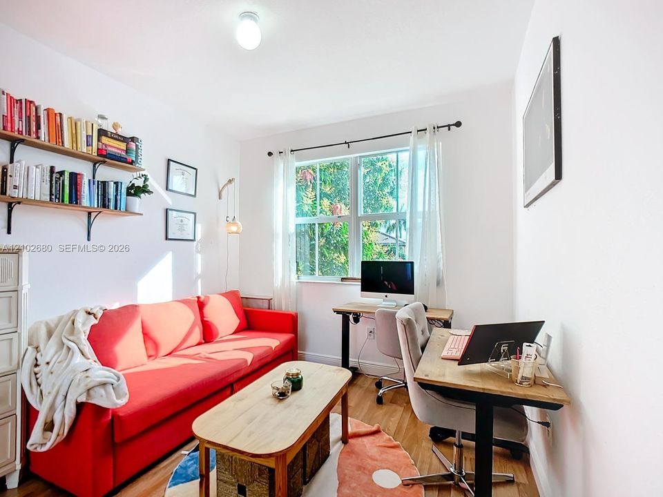 Office/Bedroom
