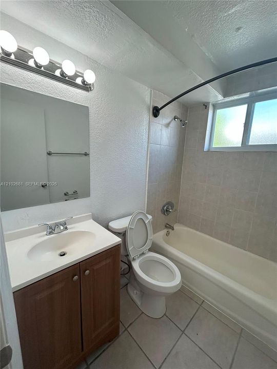 En Renta: $1,650 (1 camas, 1 baños, 9182 Pies cuadrados)