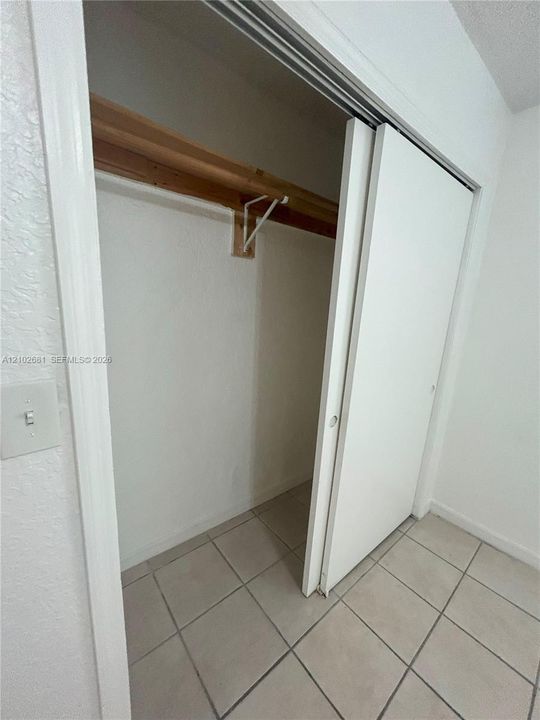 En Renta: $1,650 (1 camas, 1 baños, 9182 Pies cuadrados)
