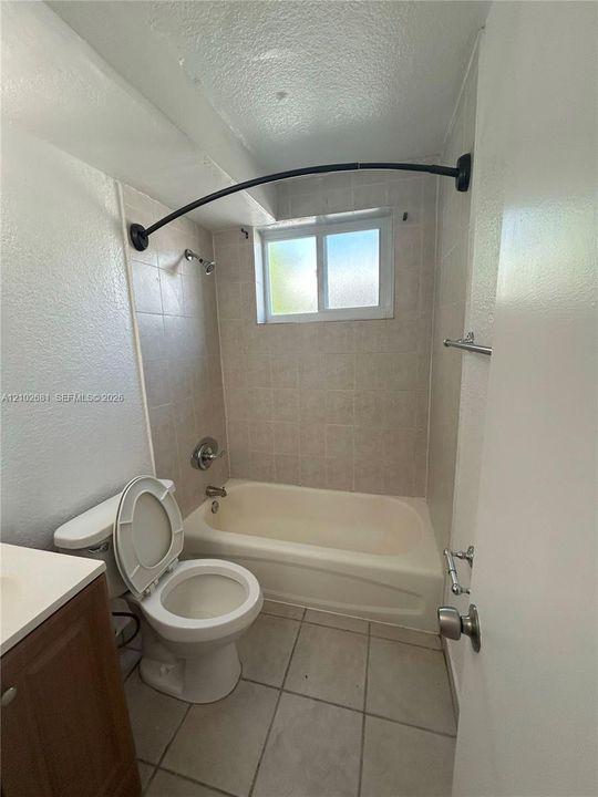 En Renta: $1,650 (1 camas, 1 baños, 9182 Pies cuadrados)