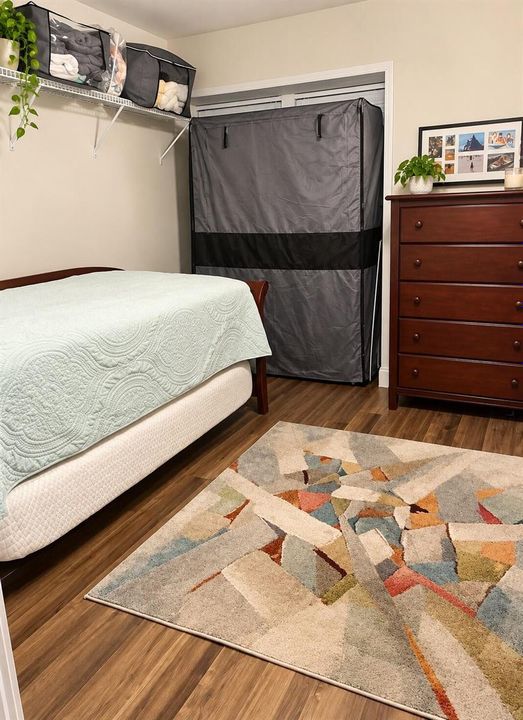 Guest Room/Office/Bonus Room