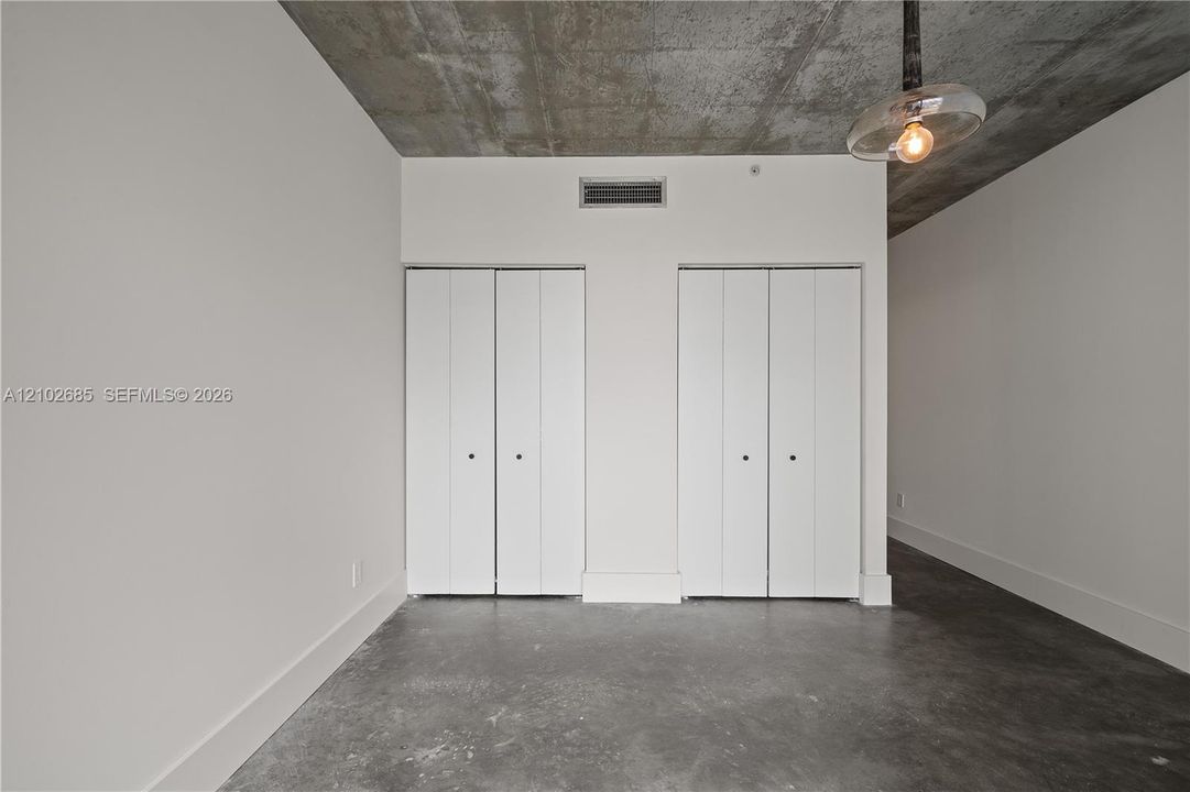 For Rent: $4,200 (2 beds, 2 baths, 1113 Square Feet)