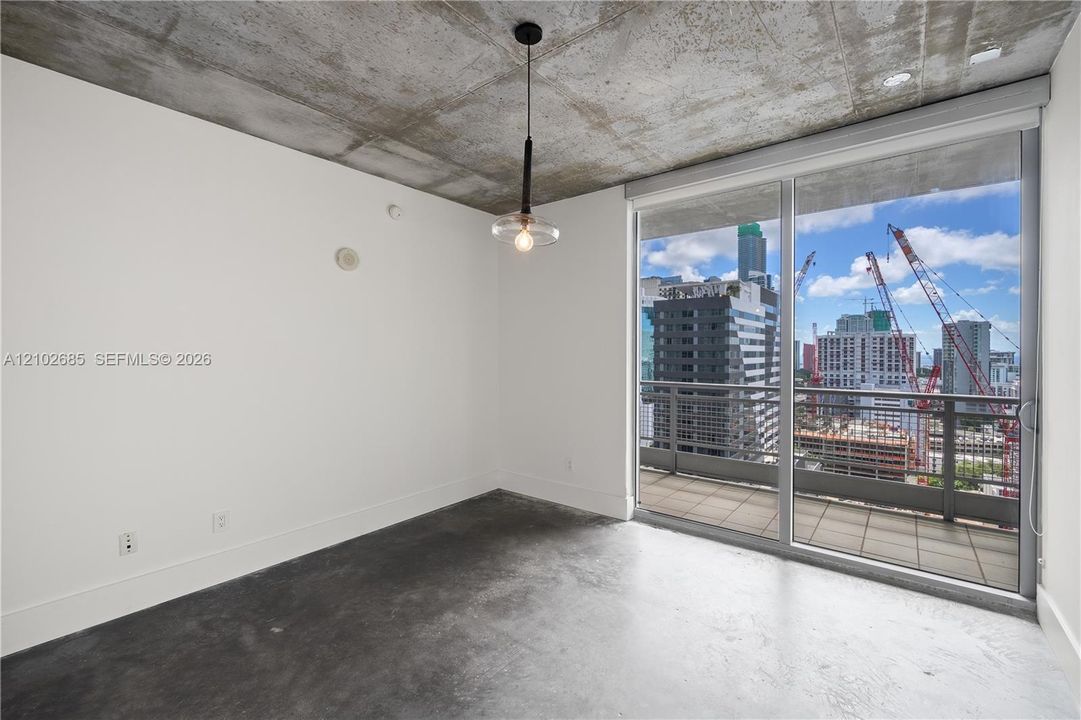 For Rent: $4,200 (2 beds, 2 baths, 1113 Square Feet)