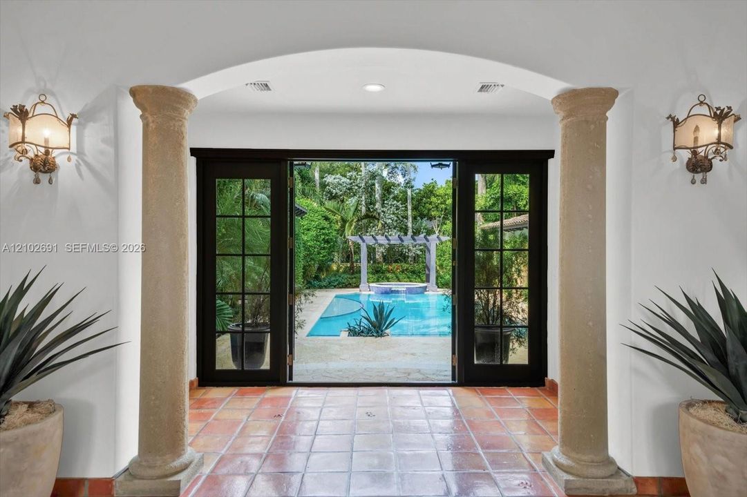 En Venta: $6,500,000 (6 camas, 5 baños, 7153 Pies cuadrados)