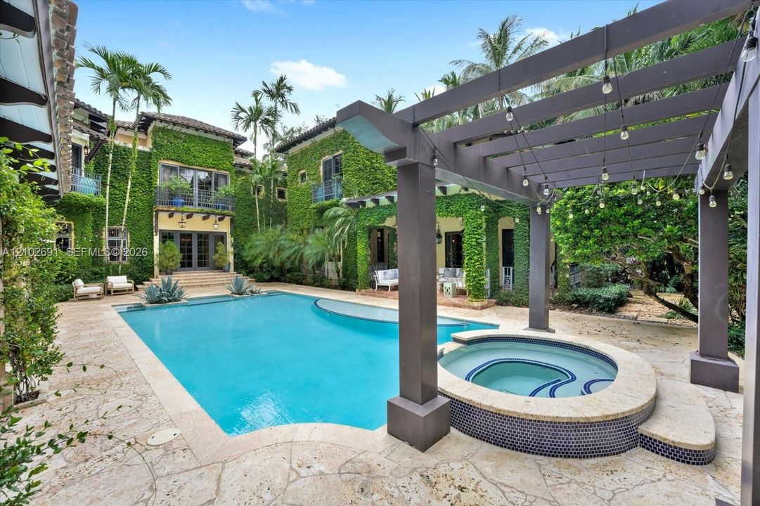 En Venta: $6,500,000 (6 camas, 5 baños, 7153 Pies cuadrados)