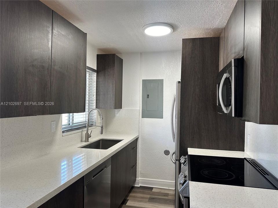 En Renta: $2,295 (2 camas, 1 baños, 0 Pies cuadrados)