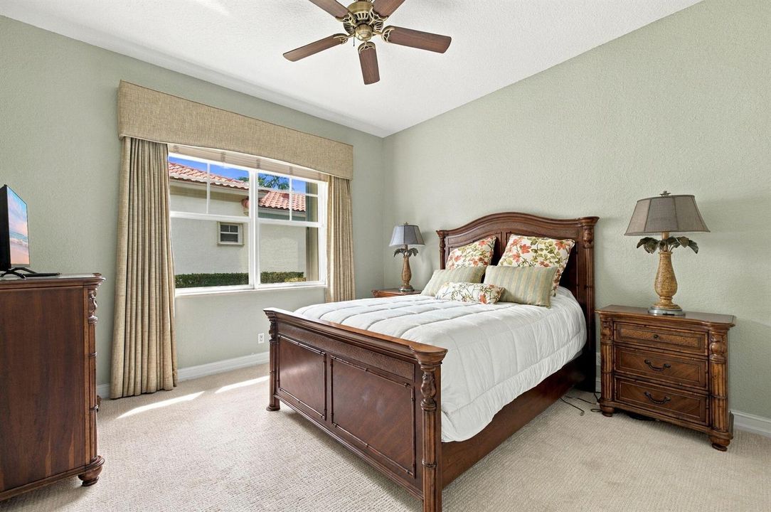 30-web-or-mls-11747-nw-69th-pl