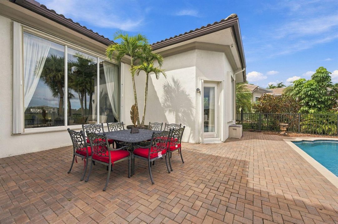 37-web-or-mls-11747-nw-69th-pl