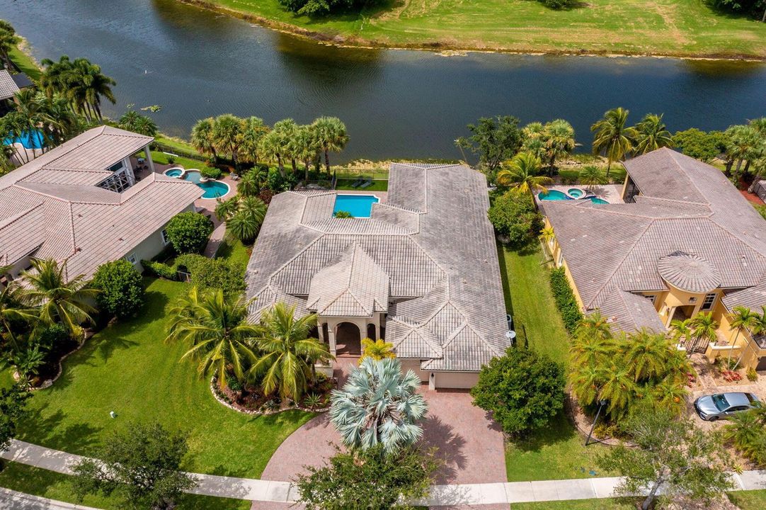 3-web-or-mls-11747-nw-69th-pl