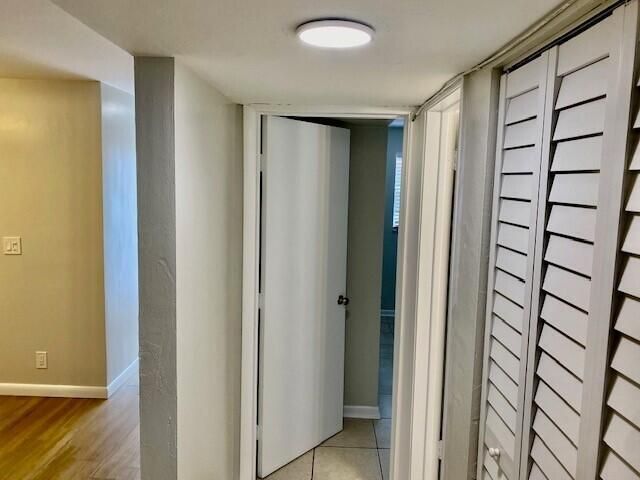 Hallway into front bedroom