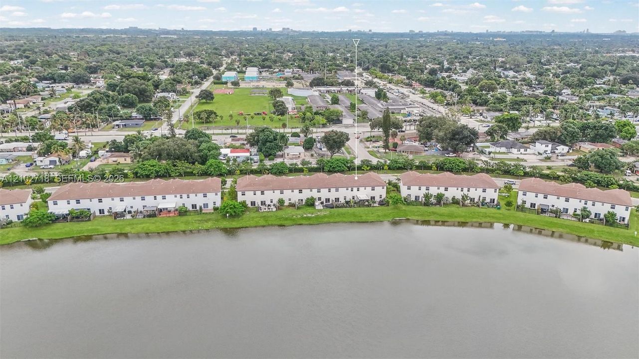 For Sale: $570,000 (3 beds, 2 baths, 1331 Square Feet)