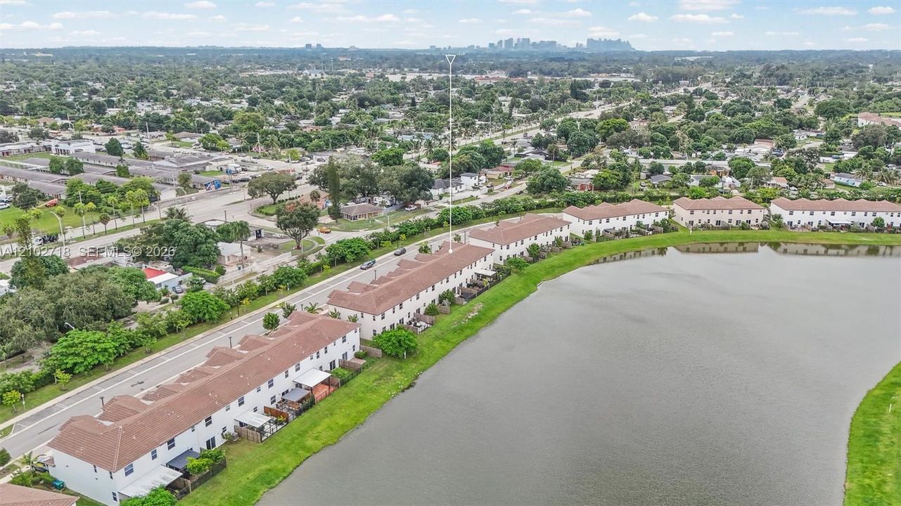 For Sale: $570,000 (3 beds, 2 baths, 1331 Square Feet)