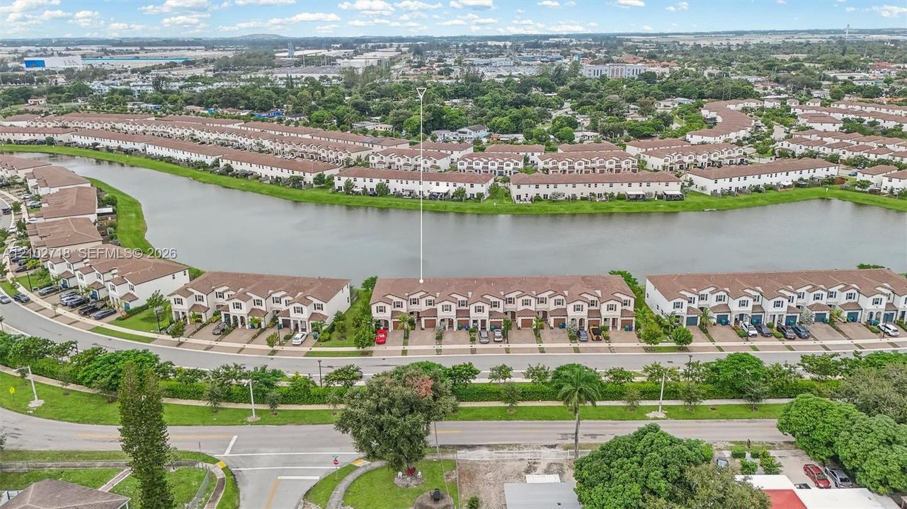 For Sale: $570,000 (3 beds, 2 baths, 1331 Square Feet)
