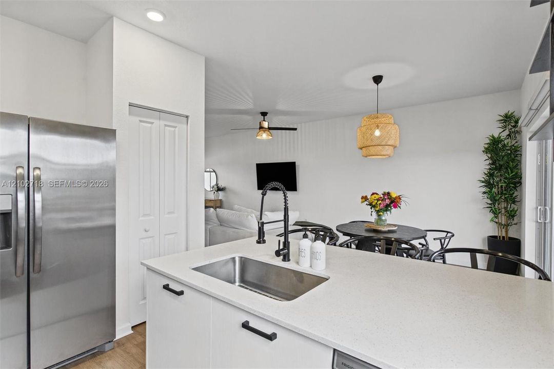 For Sale: $570,000 (3 beds, 2 baths, 1331 Square Feet)