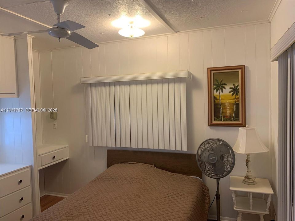 В аренду: $2,250 (2 спален, 1 ванн, 804 Квадратных фут)