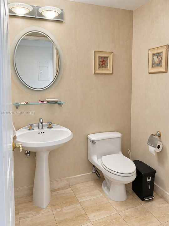 For Rent: $5,990 (2 beds, 2 baths, 1680 Square Feet)