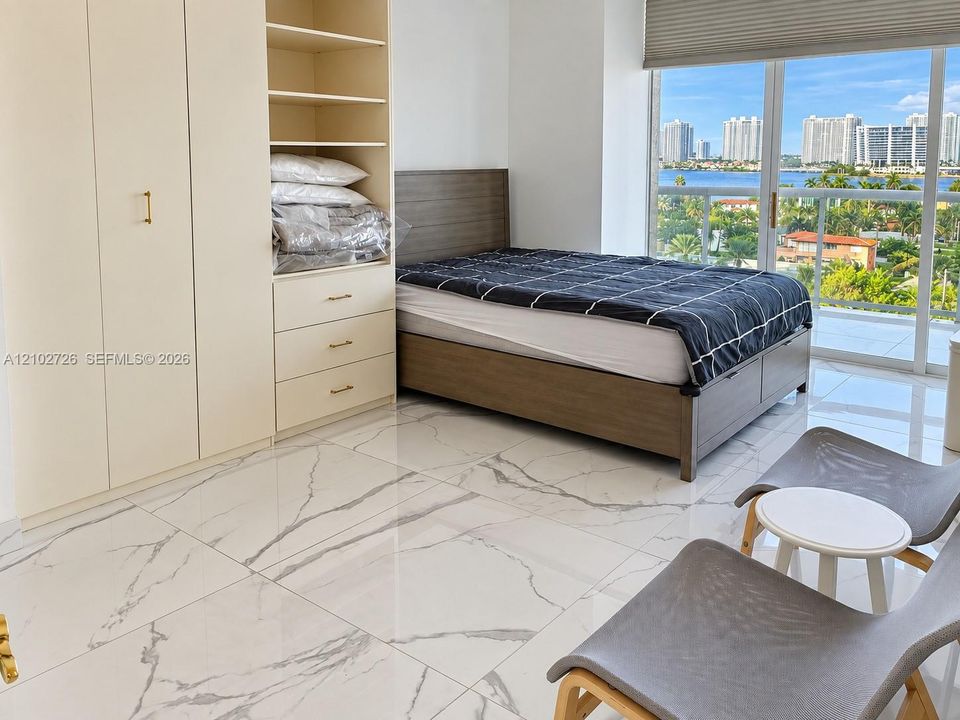 For Rent: $5,990 (2 beds, 2 baths, 1680 Square Feet)