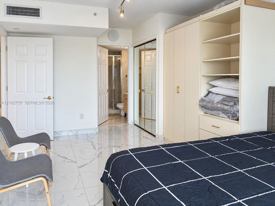 For Rent: $5,990 (2 beds, 2 baths, 1680 Square Feet)