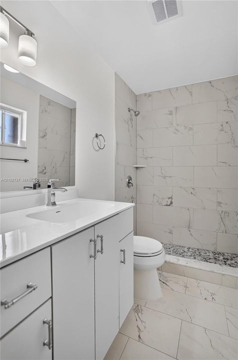 В аренду: $2,400 (2 спален, 2 ванн, 970 Квадратных фут)