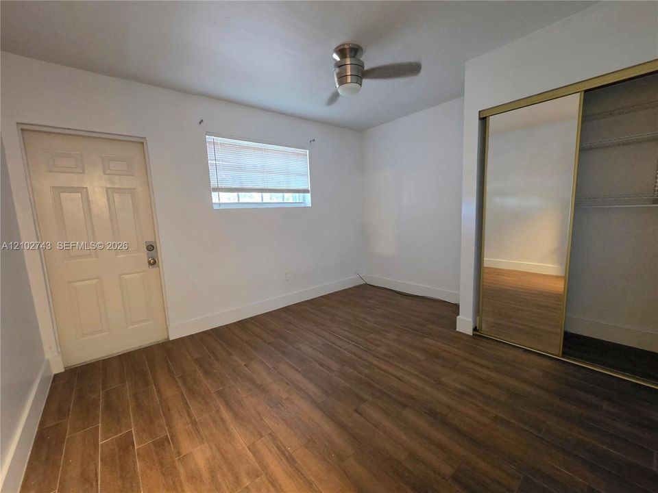 For Rent: $3,800 (3 beds, 2 baths, 1713 Square Feet)
