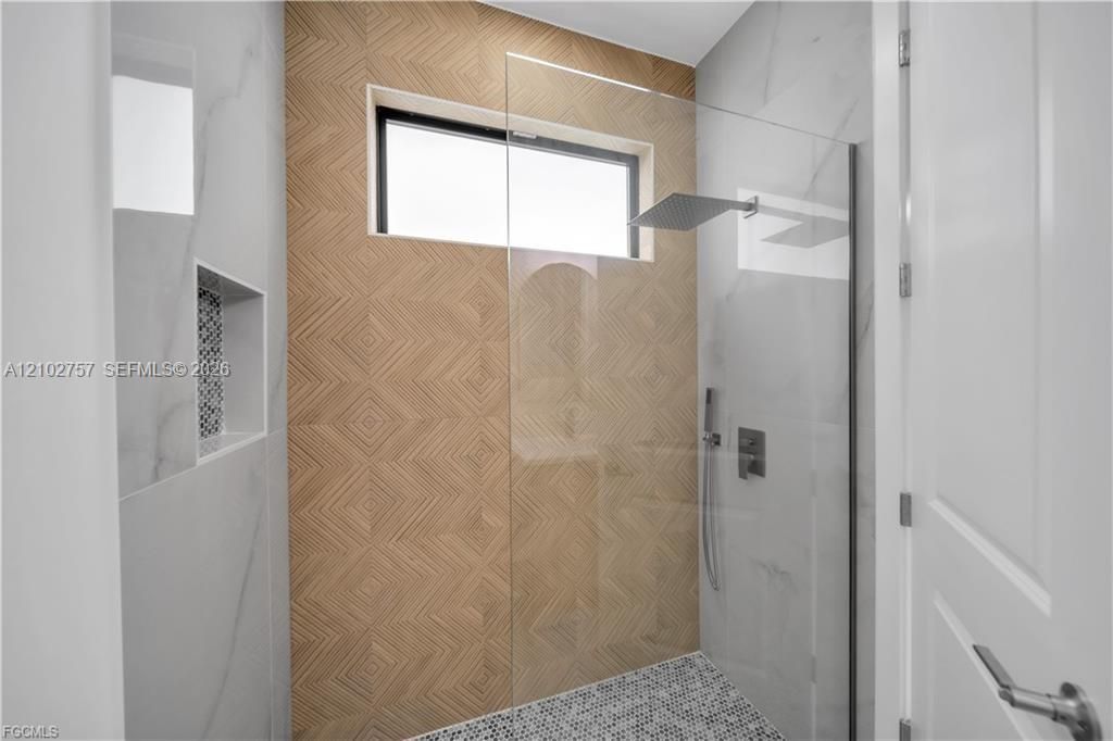 For Sale: $424,000 (4 beds, 4 baths, 2282 Square Feet)