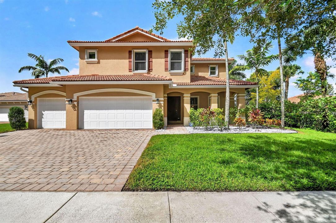 9070 Winterhaven Circle