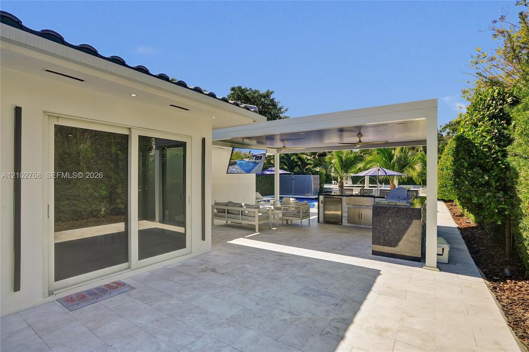 For Rent: $16,500 (4 beds, 3 baths, 1756 Square Feet)