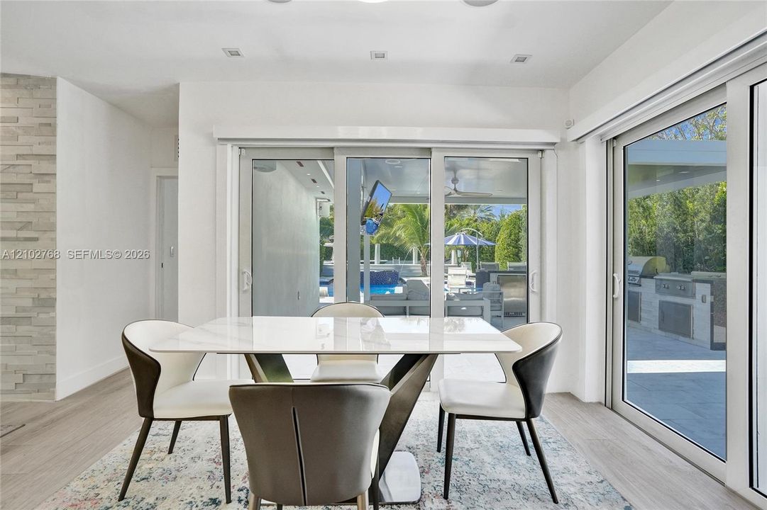 For Rent: $16,500 (4 beds, 3 baths, 1756 Square Feet)