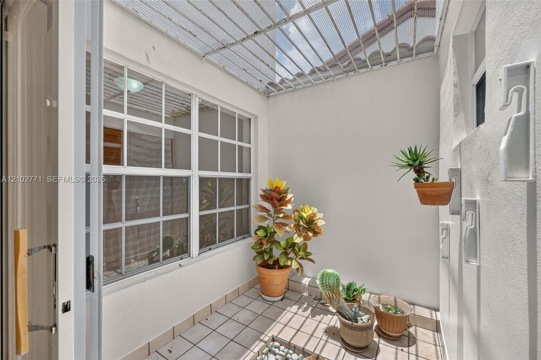 En Renta: $3,600 (3 camas, 2 baños, 1525 Pies cuadrados)