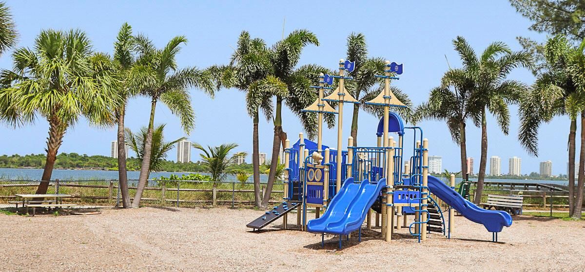 Playground at Intracoastal Park