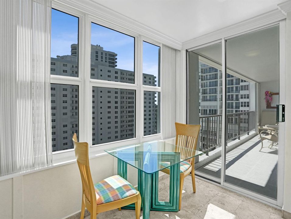 Breakfast Nook