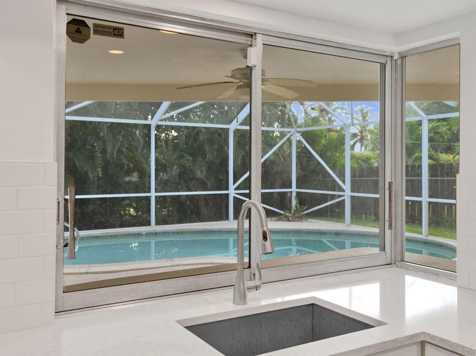 Kitchen/ Pool Counter