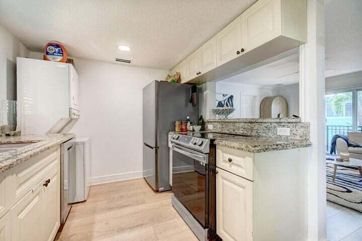 Unit 8 Kitchen
