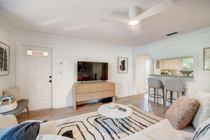 Unit 8 Living Rm