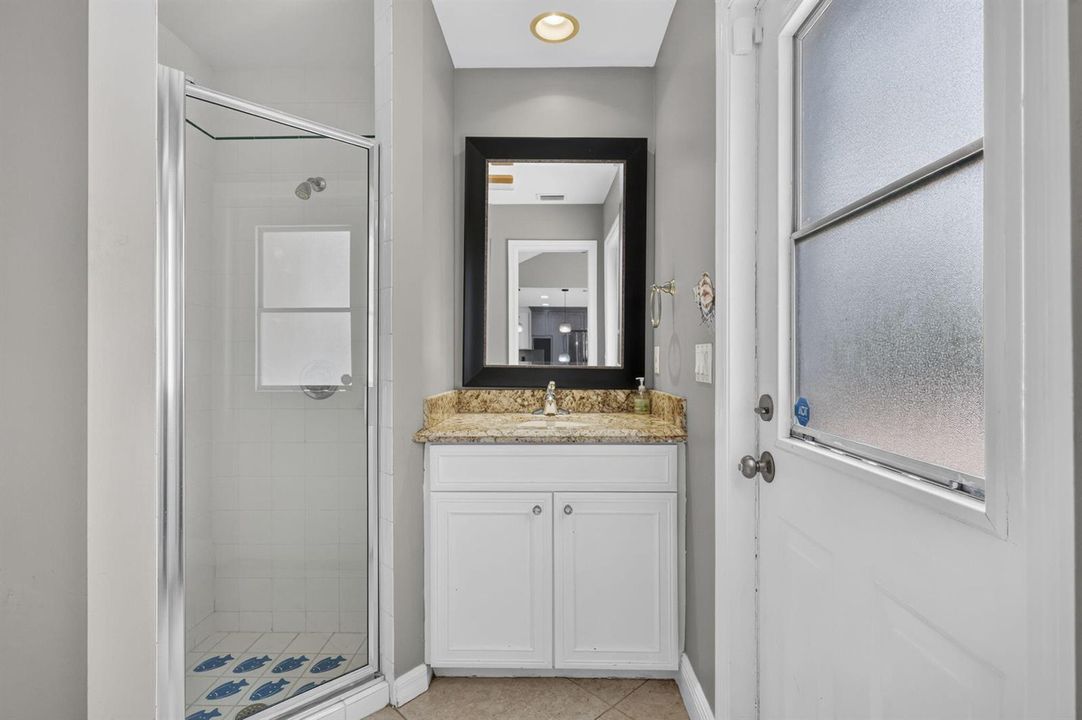 Cabana bathroom