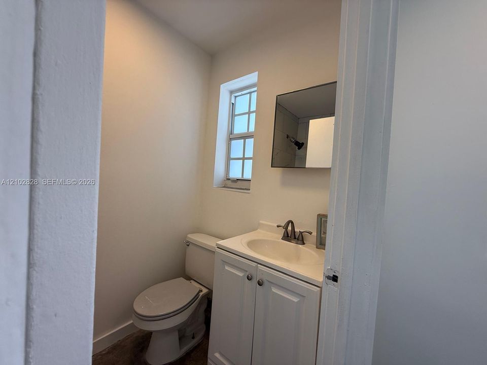 For Rent: $1,700 (1 beds, 1 baths, 0 Square Feet)